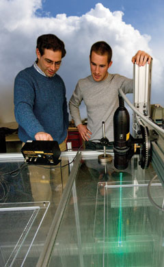 photo, Alberto Aliseda and grad student in lab