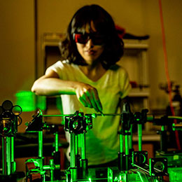 UW students perform Materials Science and Engineering experiments in various MSE labs
