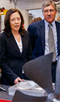 Sen. Maria Cantwell with prof. Mark Tuttle in lab