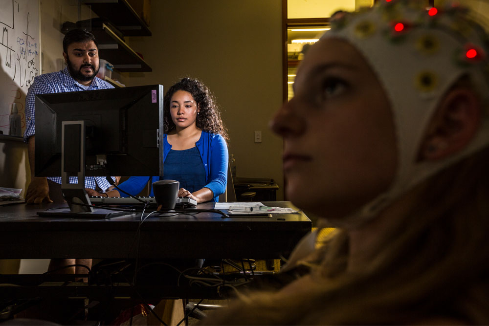 CSNE researchers observing patient