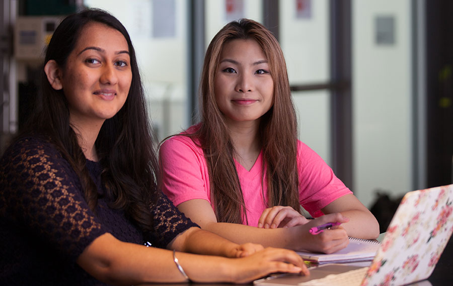 students Simreet Dhaliwal and Ying 'Joey' Zhou