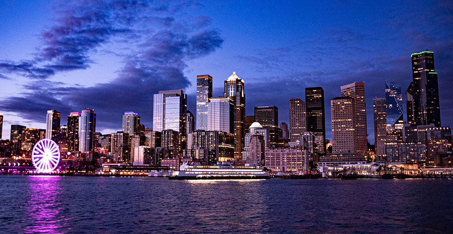 Seattle skyline in the nighttime