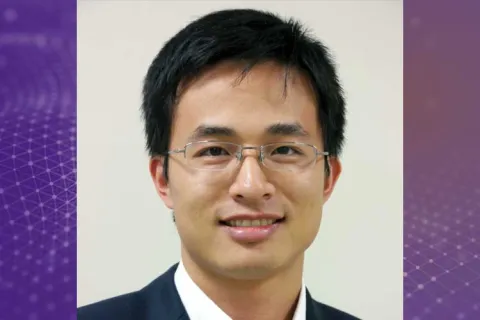 Xu Chen headshot