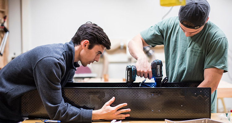 Students working together at makerspace