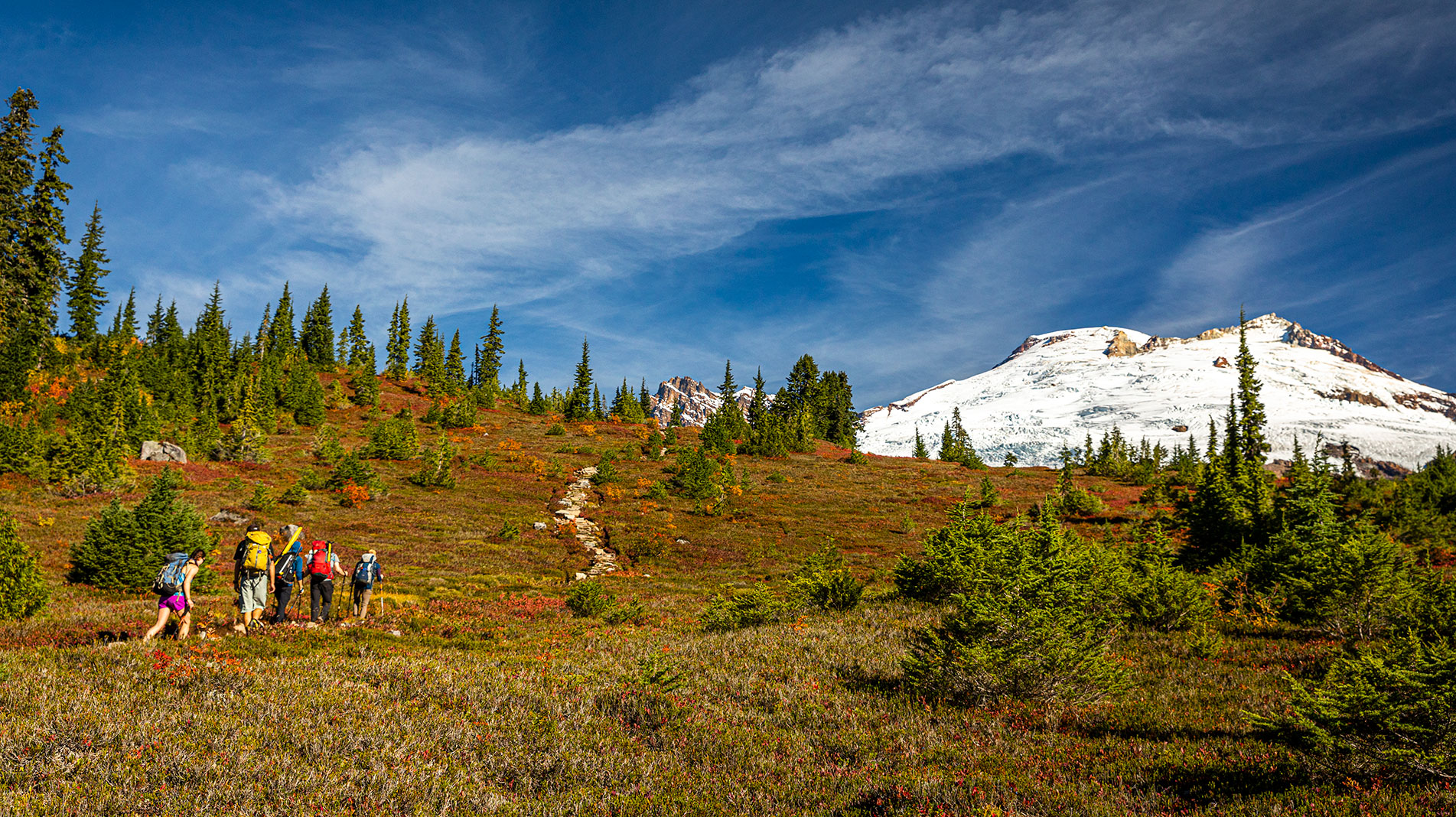 Students hiking up to the Easton Glacier